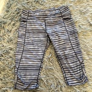 Athleta capris in size Large, in good used condition